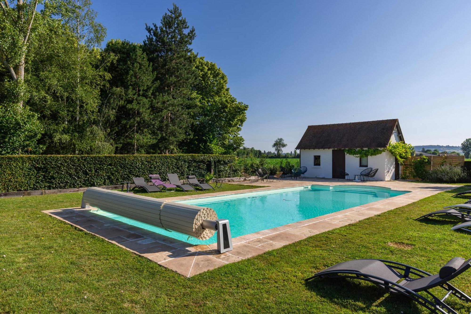 Bagatelle Avec Jardin Et Piscine Chauffee Villa Bieville-en-Auge Exterior foto