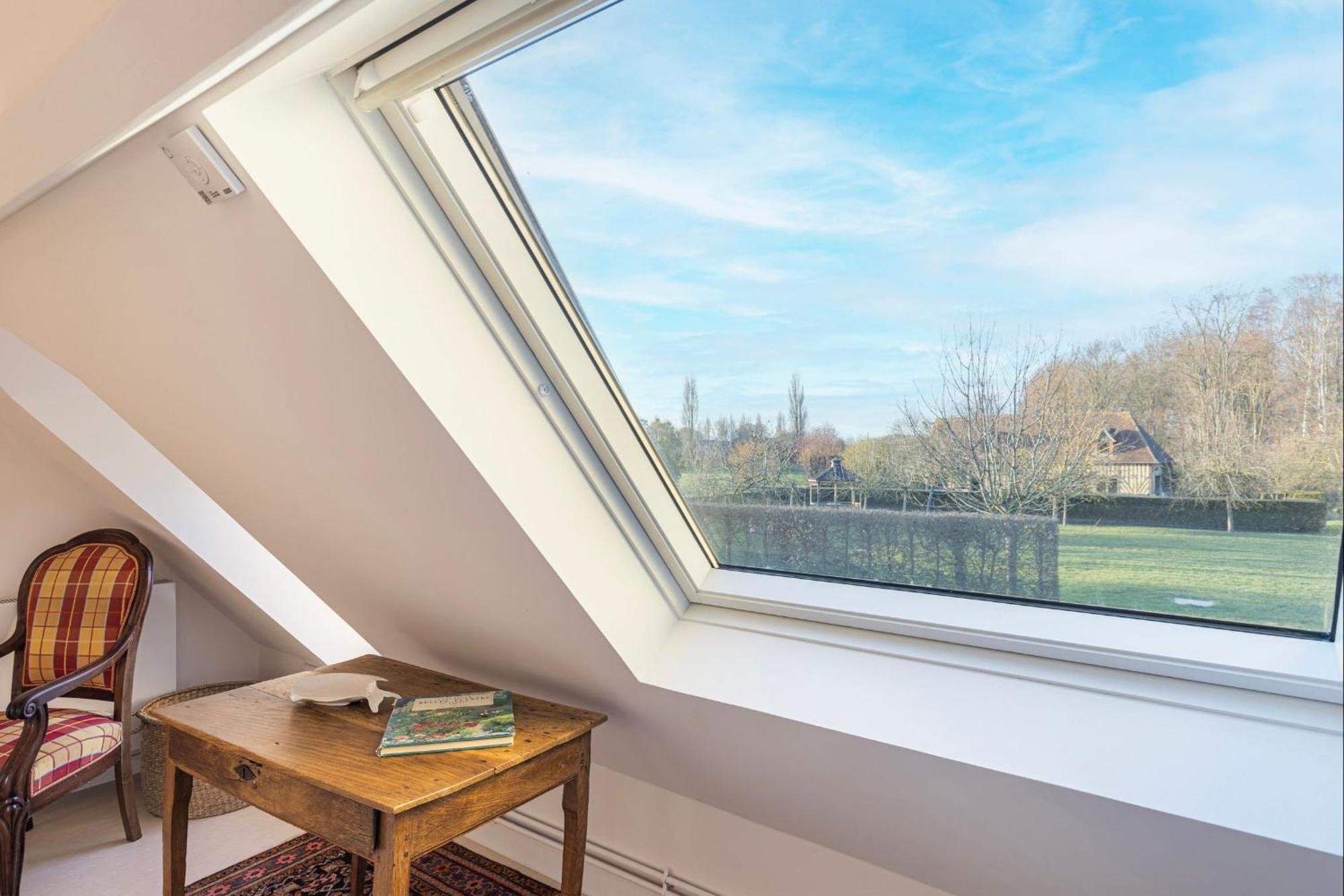 Bagatelle Avec Jardin Et Piscine Chauffee Villa Bieville-en-Auge Exterior foto